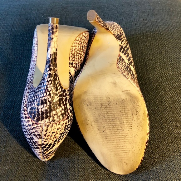 Shoemint rounded toed 3.75” heel high size 5M - Picture 5 of 6